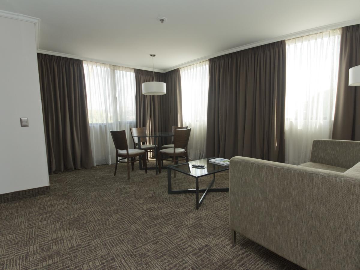 סנטיאגו Hotel Director Vitacura מראה חיצוני תמונה